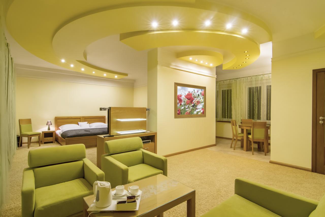 Hotel Pory Roku Czysteblota Dış mekan fotoğraf