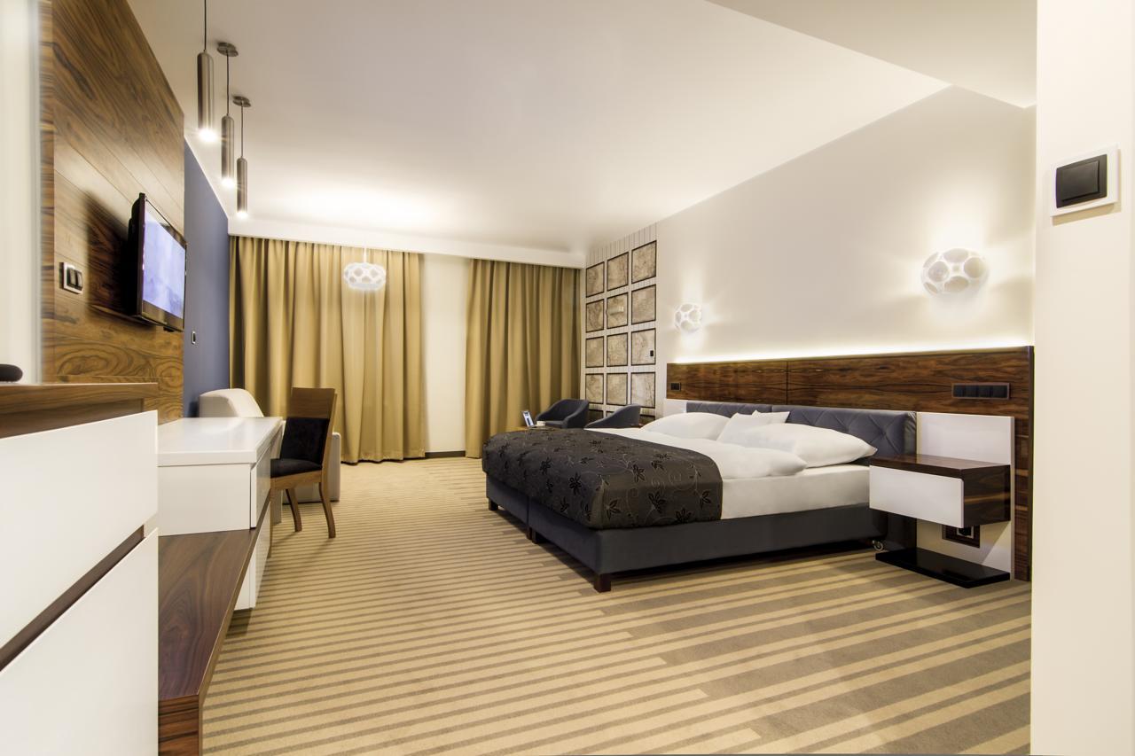 Hotel Pory Roku Czysteblota Dış mekan fotoğraf