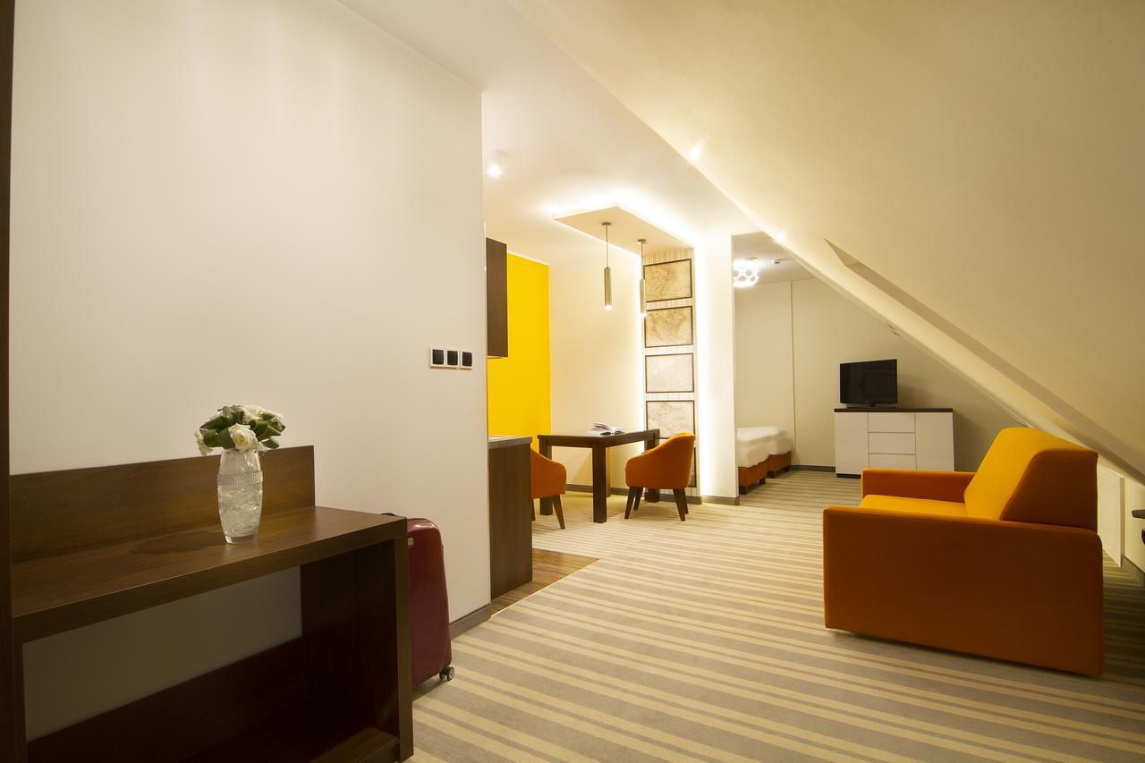 Hotel Pory Roku Czysteblota Dış mekan fotoğraf